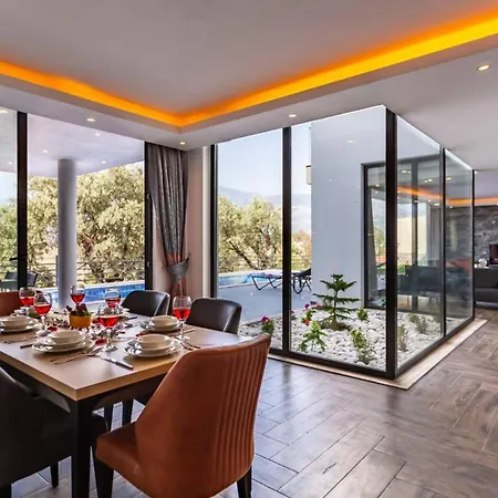 Luxury 2 Bedroom 5 Minutes Drive To Patara ヴィラ *