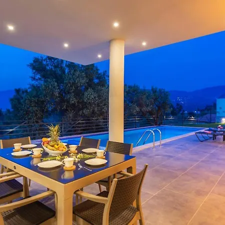 Luxury 2 Bedroom 5 Minutes Drive To Patara ヴィラ